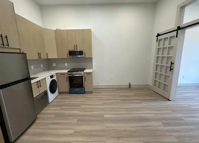 Property at 114 Main St Unit 33, Brattleboro, VT, 05301, 1 bed, 1 bath, [object Object]