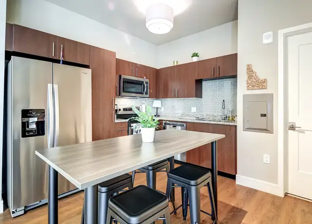 Photo of 720 W Virginia St, Milwaukee, WI 53204