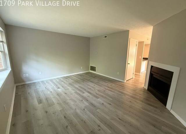 Photo of 1709 Park Village Dr, Columbus, OH 43235