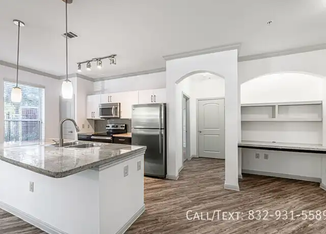 Property at 2814 S Bartell Dr #3, Houston, TX, 77054, 2 beds, 2 baths, [object Object]