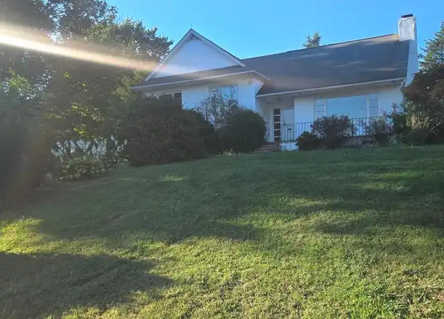 Property at 109 E Clearview Dr, Coatesville, PA, 19320, 4 beds, 2 baths, [object Object]