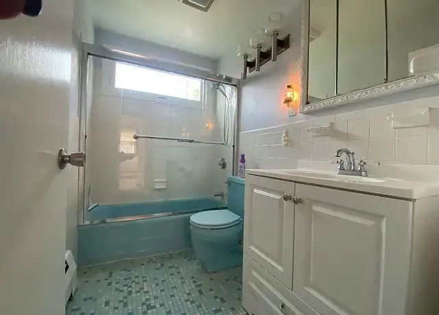 Property at 7 Mallard Way, Burlington, MA, 01803, 3 beds, 1 bath, [object Object]