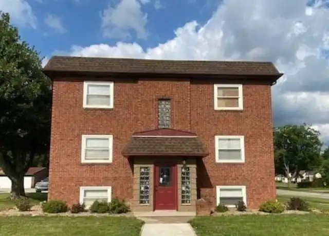 Property at 1810 Mahoning Ave NW, Warren, OH, 44483, 2 beds, 1 bath, [object Object]
