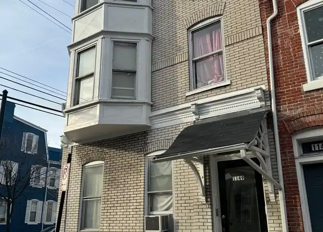 Property at 1149 W Turner St Unit 3rd Floor, Allentown, PA, 18102, 3 beds, 1 bath, [object Object]