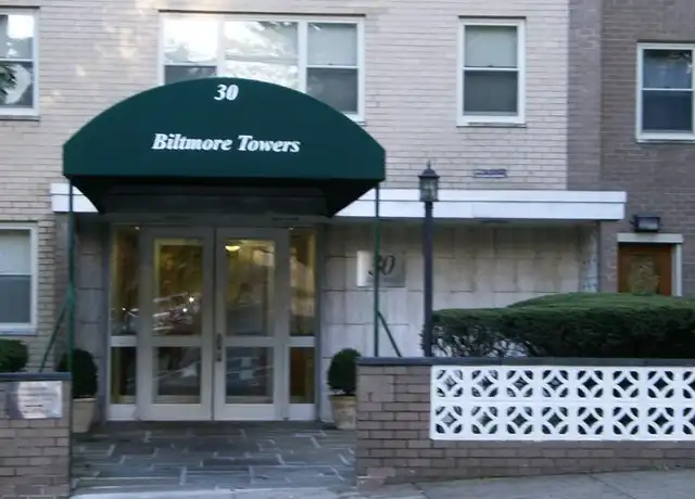 Property at 30 Lake St Apt 7I, White Plains, NY, 10603, 2 beds, 1 bath, [object Object]
