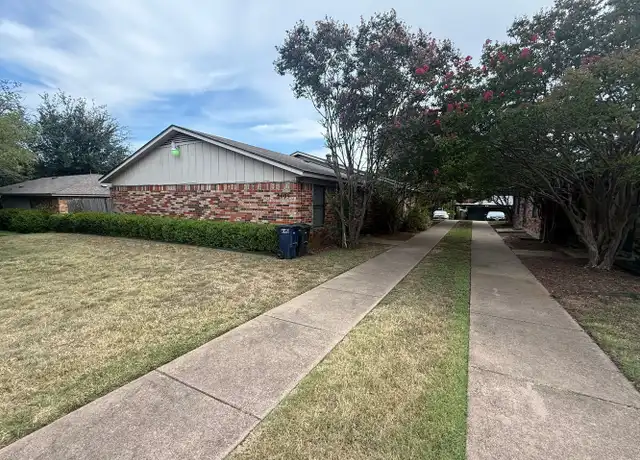 Property at 5009 Geddes Ave Unit C, Fort Worth, TX, 76107, 2 beds, 1 bath, [object Object]