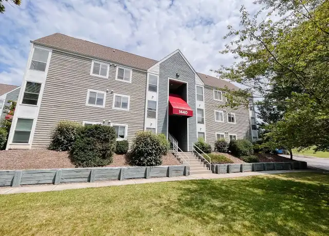 Property at 1470 Seneca Dr, Blacksburg, VA, 24060, 4 beds, 2 baths, [object Object]