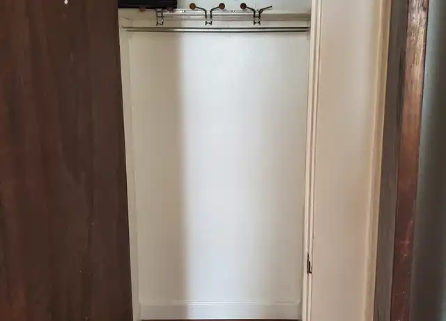 Property at 1600 Falck Ave Unit 3, Pittsburgh, PA, 15212, 1 bed, 1 bath, [object Object]