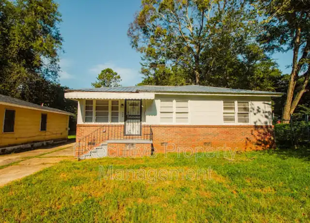 Property at 908 27th St SW, Birmingham, AL, 35211, 3 beds, 1 bath, [object Object]