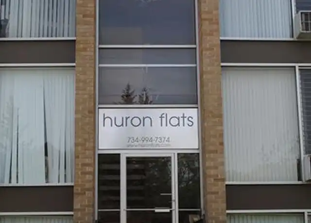 Property at 1117 W Huron St Unit Two Bedroom Renovated, Ann Arbor, MI, 48103, 2 beds, 1 bath, [object Object]
