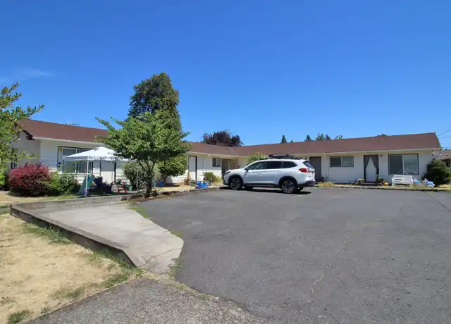 Property at 2208 NE 80th Ave Unit 2206, Portland, OR, 97213, 2 beds, 1 bath, [object Object]