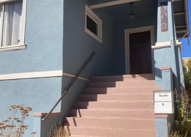 Property at 305 Hanover Ave, Oakland, CA, 94606, 3 beds, 2 baths, [object Object]