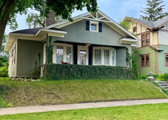 Property at 904 E Washington St, South Bend, IN, 46617, 3 beds, 2 baths, [object Object]