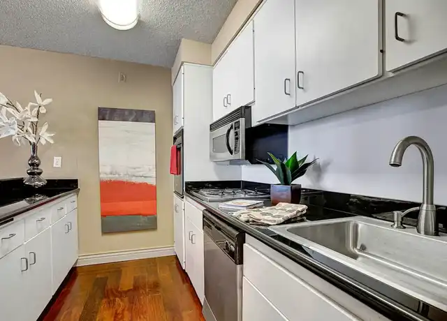 Property at Capitol Towers - Towers and Villas - 1500 7th St, Sacramento, CA, 95814, 0 beds, 1 bath, [object Object]