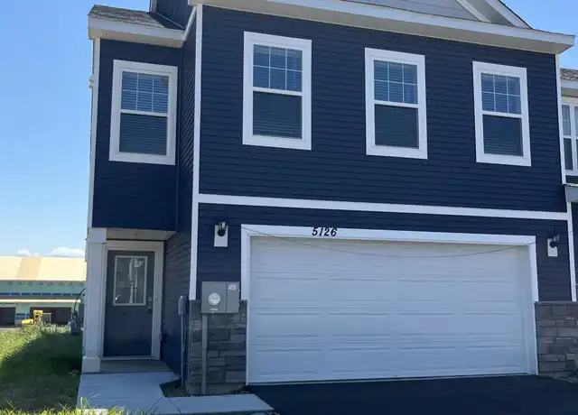 Property at 5126 Stable View Dr, Saint Paul, MN, 55129, 4 beds, 2.5 baths, [object Object]