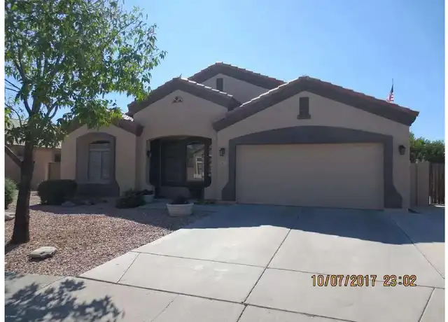 Property at 3237 E Lark Ct, Gilbert, AZ, 85297, 4 beds, 2 baths, [object Object]