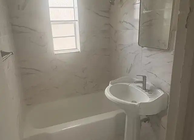 Property at 6882 Harding Ave #6, Miami Beach, FL, 33141, 1 bed, 1 bath, [object Object]