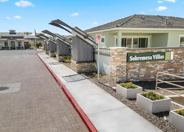 Property at 15601 Cactus Rd Unit B1, Surprise, AZ, 85379, 2 beds, 2 baths, [object Object]