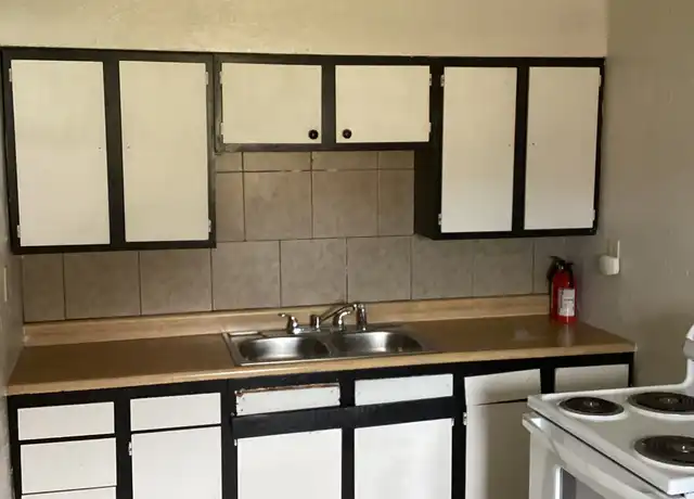 Property at 205 83rd St Unit 6, Marmet, WV, 25315, 1 bed, 1 bath, [object Object]