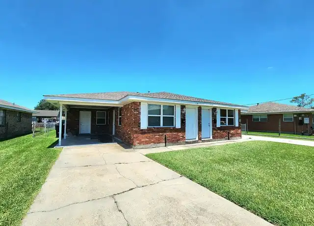 Property at 110 Zeta St Unit B, Belle Chasse, LA, 70037, 3 beds, 1.5 baths, [object Object]