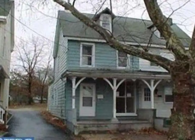 Property at 204 Washington St, Mount Holly, NJ, 08060, 3 beds, 1 bath, [object Object]