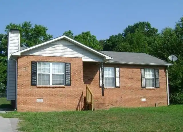 Property at 201 Golden Pond Ave, Oak Grove, KY, 42262, 3 beds, 1 bath, [object Object]