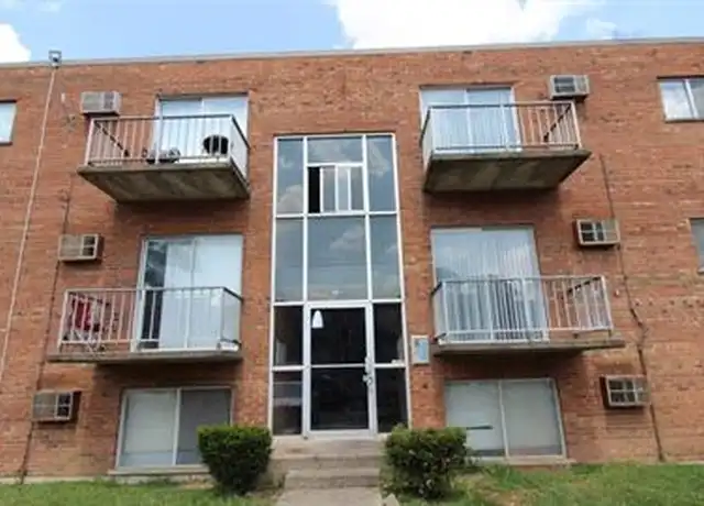 Property at 2842 Harrison Ave Unit 5, Cincinnati, OH, 45211, 1 bed, 1 bath, [object Object]