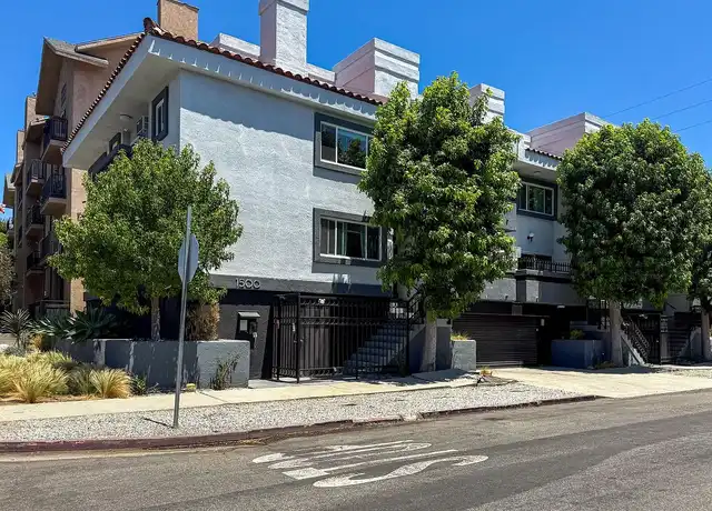 Property at 1500 Venice Blvd, Venice, CA, 90291, 1 bed, 1 bath, [object Object]