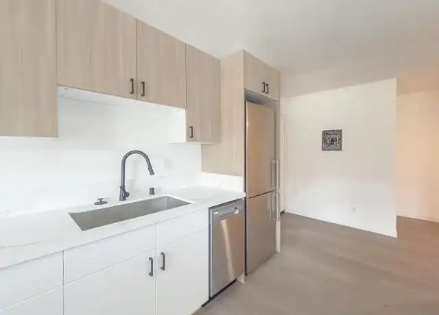 Property at 1500 Venice Blvd, Venice, CA, 90291, 1 bed, 1 bath, [object Object]