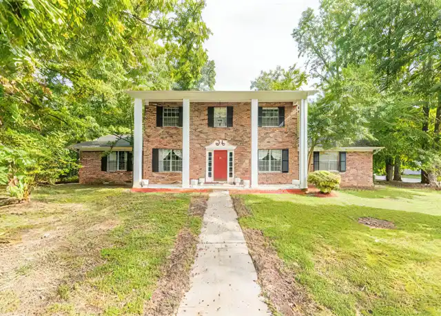 Property at 1828 Northwood Dr, Knoxville, TN, 37923, 5 beds, 3 baths, [object Object]