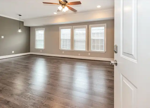 Property at 4114 Lamar St Unit 3, Houston, TX, 77023, 2 beds, 1 bath, [object Object]