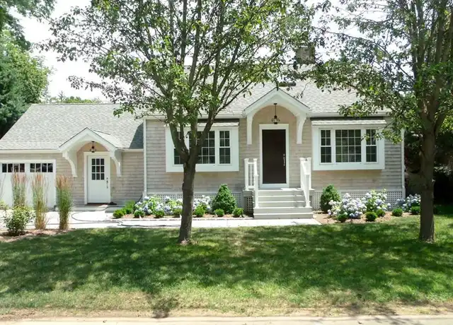 Property at 8 Lawson Dr, Madison, CT, 06443, 3 beds, 2.5 baths, [object Object]