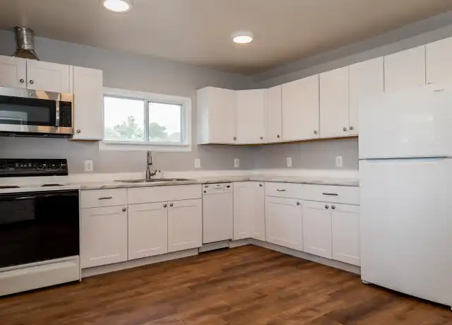 Property at 1363 Frankstown Rd Unit 1, Johnstown, PA, 15902, 1 bed, 1 bath, [object Object]