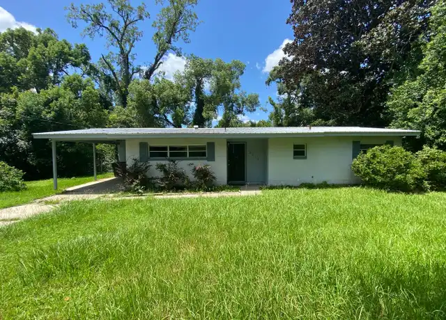 Property at 2215 Oxford Rd, Tallahassee, FL, 32304, 3 beds, 1 bath, [object Object]