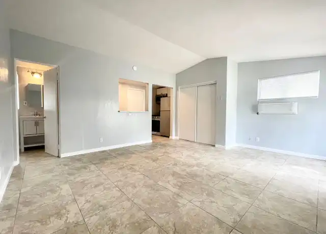 Property at 511 E Chuckwalla Rd #5, Palm Springs, CA, 92262, 0 beds, 1 bath, [object Object]