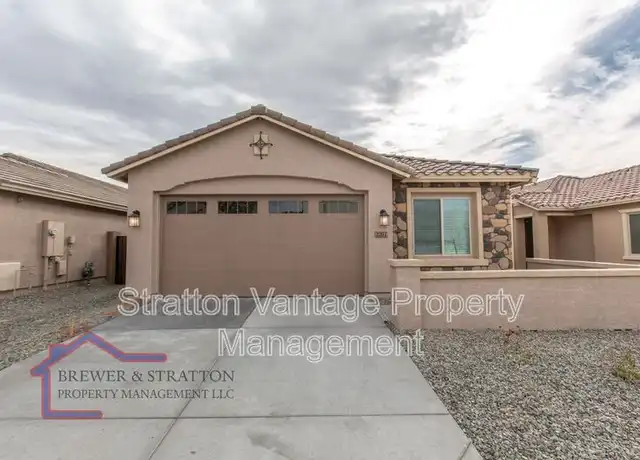 Property at 2207 W Park St, Phoenix, AZ, 85041, 4 beds, 2 baths, [object Object]