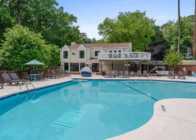 Photo of 650 Lake Front Dr, Raleigh, NC 27613