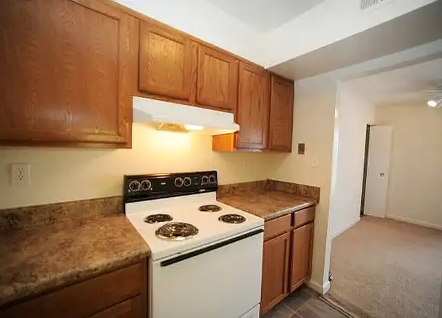 Property at Olde Jamestowne - 117 Olde Jamestown Ct, Williamsburg, VA, 23185, 1 bed, 1 bath, [object Object]