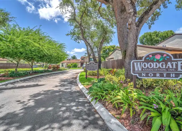 Property at 6611 SW 127th Ct, Miami, FL, 33183, 3 beds, 2 baths, [object Object]