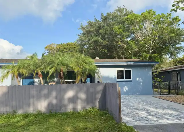Property at 5121 SW 43rd Ter, Fort Lauderdale, FL, 33314, 2 beds, 1 bath, [object Object]