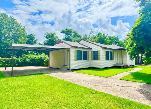 Property at 332 Greenbriar Dr, Baytown, TX, 77520, 3 beds, 1 bath, [object Object]