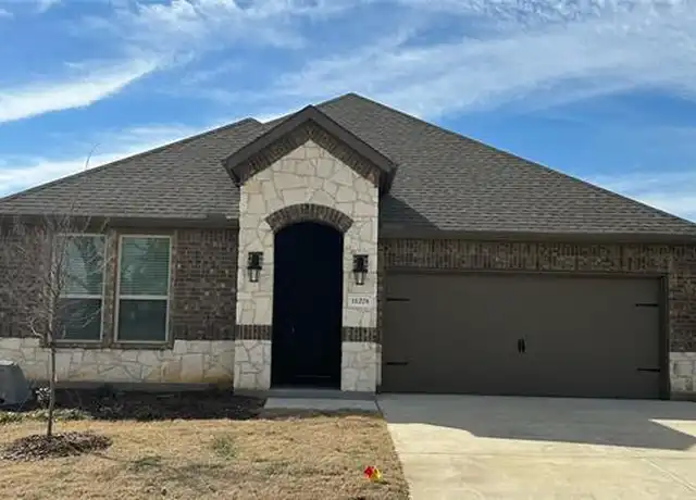 Property at 11224 Ponderosa Trl, Aubrey, TX, 76227, 3 beds, 2 baths, [object Object]