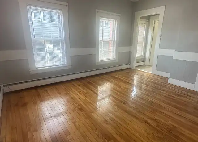 Property at 13-15 S State St Unit 3, Concord, NH, 03301, 0 beds, 1 bath, [object Object]