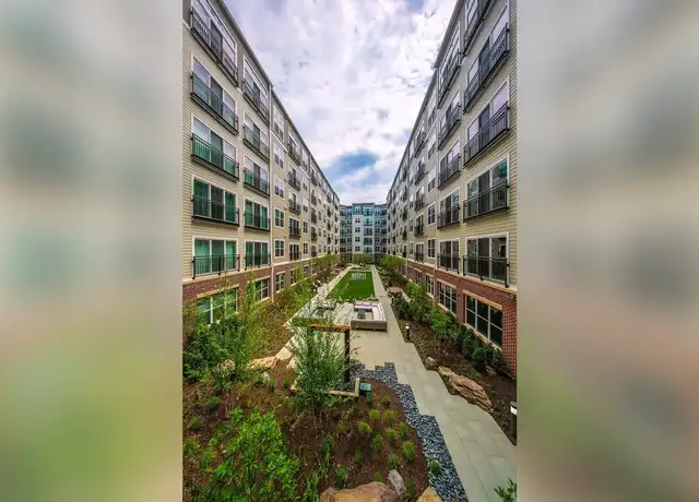 Photo of 2445 Holly Ave, Annapolis, MD 21401