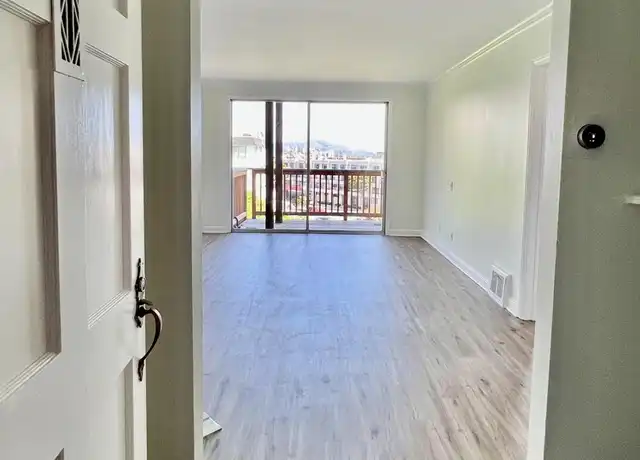 Property at 732 Francisco St, San Francisco, CA, 94133, 1 bed, 1 bath, [object Object]