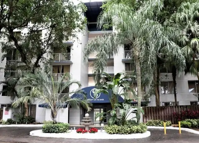 Property at 1720 NW North River Dr #413, Miami, FL, 33125, 1 bed, 1 bath, [object Object]