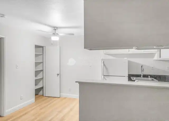 Property at 1117 W Swain Rd, Stockton, CA, 95207, 1 bed, 1 bath, [object Object]
