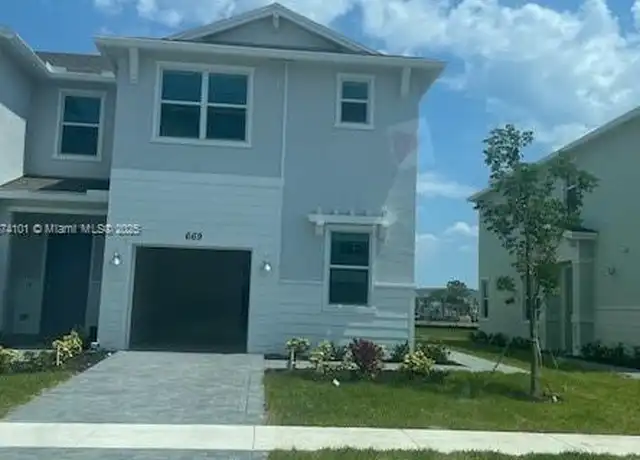 Property at 669 SE Lake Falls St, Port Saint Lucie, FL, 34984, 4 beds, 2.5 baths, [object Object]