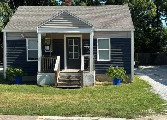 Property at 209 Hickman Ave, Columbia, MO, 65203, 2 beds, 1 bath, [object Object]