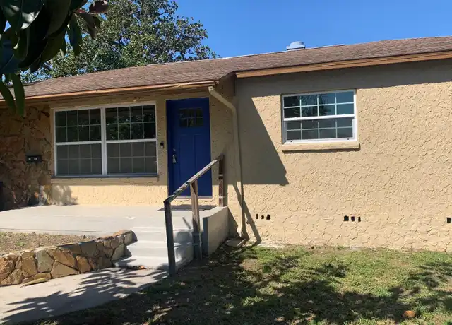 Property at 11308 N Oakleaf Ave, Tampa, FL, 33612, 4 beds, 2 baths, [object Object]